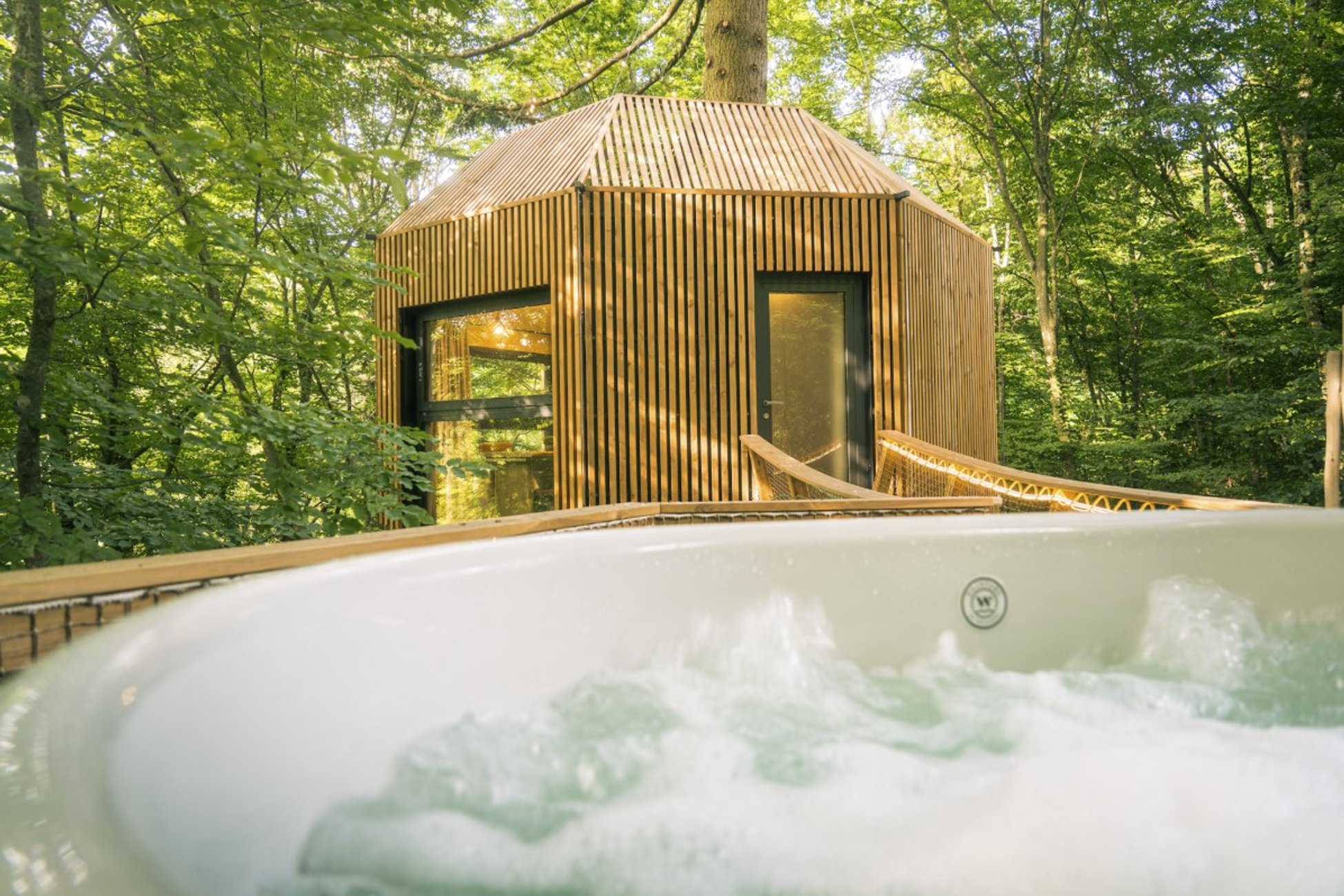 Hébergement UnicStay : Cabane SPA Cocoon à Gillonnay