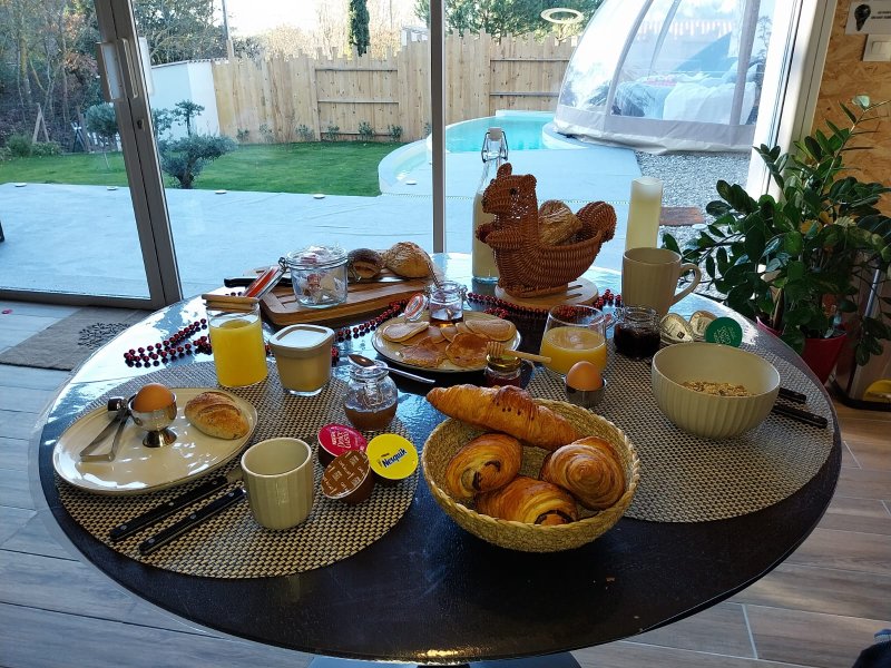 Hébergement AbracadaRoom : "F"anny - Wigwam, piscine & spa - Image 50