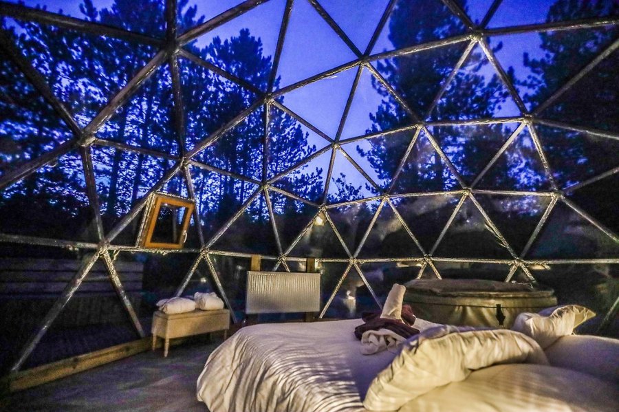 Hébergement AbracadaRoom : La Bulle Dôme Étoilée & Spa - Image 3