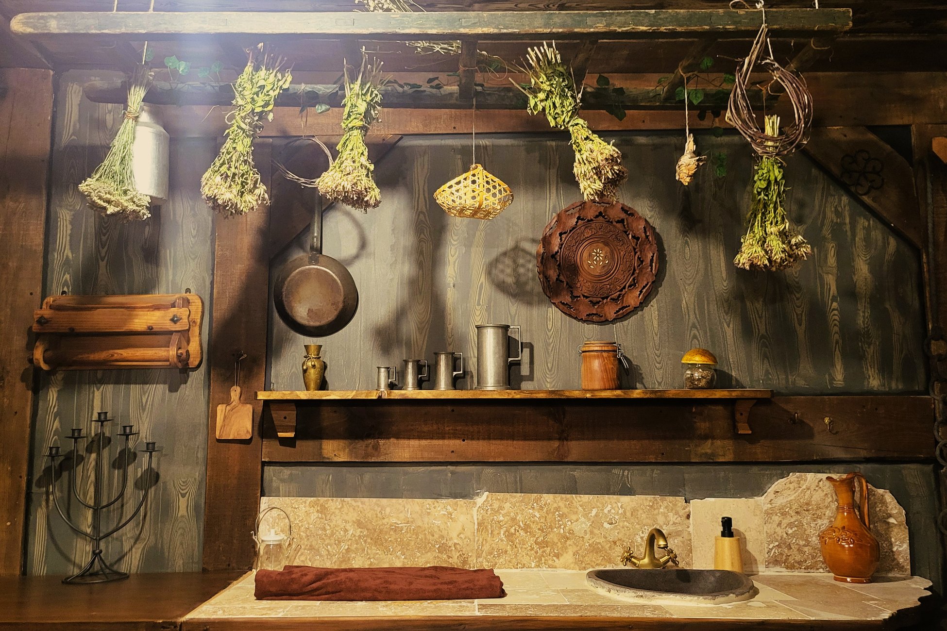 Hébergement UnicStay : L'auberge du Trône à Saint-Étienne