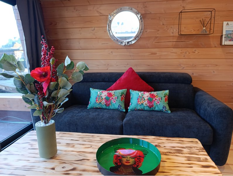 Hébergement AbracadaRoom : La Toue Belle de Maine - Image 2