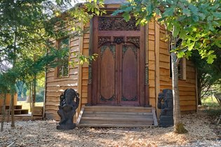La Cabane Indonésienne et son grand bain nordique
