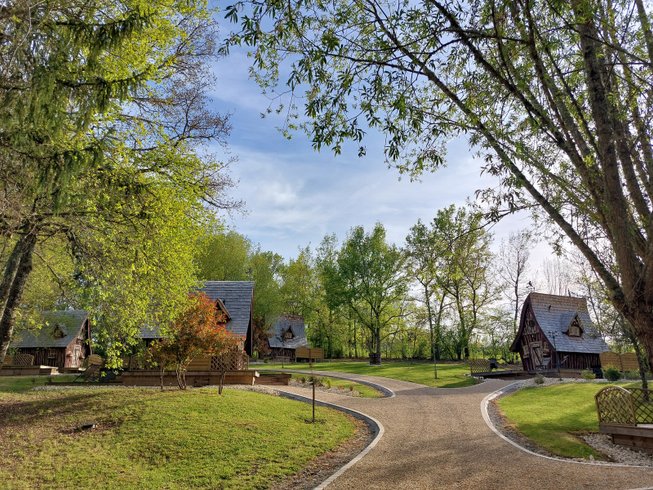 Hébergement AbracadaRoom : La Cabane Le Vieux Grimoire & Spa - Image 11
