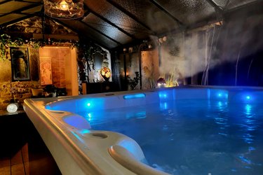 Love Gîte & Spa- Nuances d'Alcôves à Trevron (1)