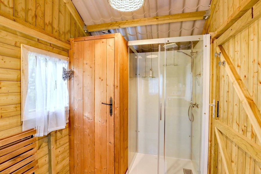 Hébergement AbracadaRoom : Cabane Spa "Cocoon Plume" - Image 13