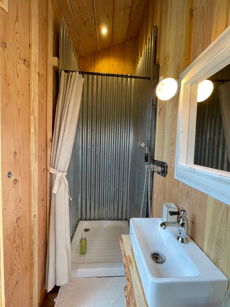 Hébergement AbracadaRoom : Lichen dôme géodésique & Spa - Image 13