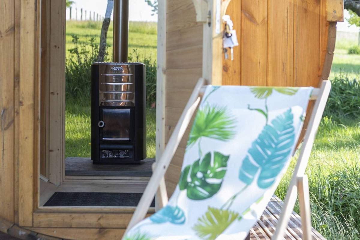 Tiny House  Ô P'tit Nid Milie  & son sauna : Classée 1 étoile à Bellefontaine (5)