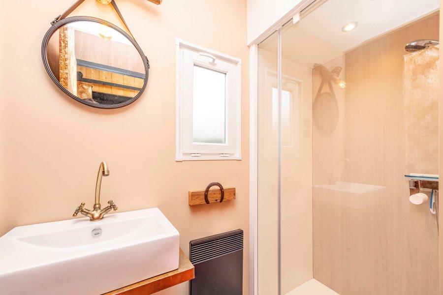 Hébergement AbracadaRoom : Mobil-home Saloon & SPA privatif - Image 17