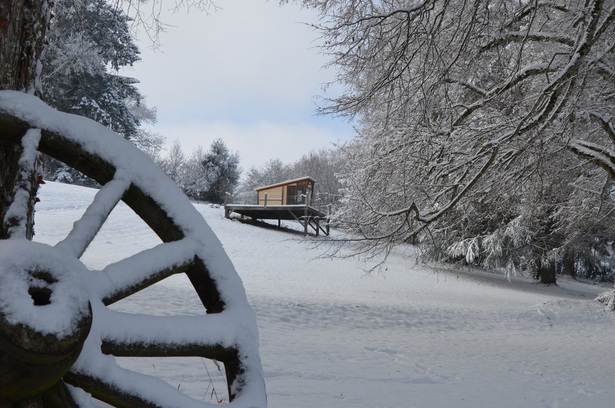 Cabane étoilée et son Spa à Merlas (18)