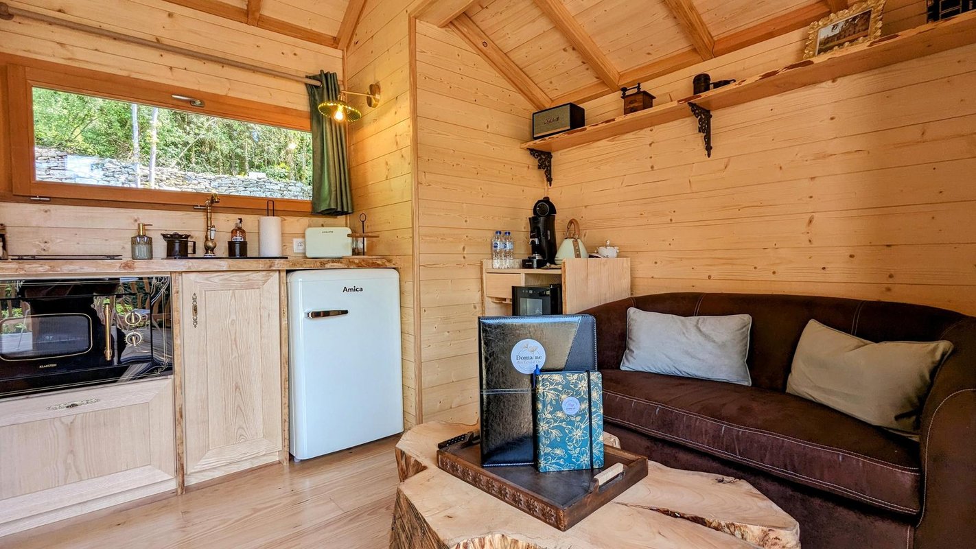 La cabane du Domaine des Ecus d'Or à La Bussière Sur Ouche (6)