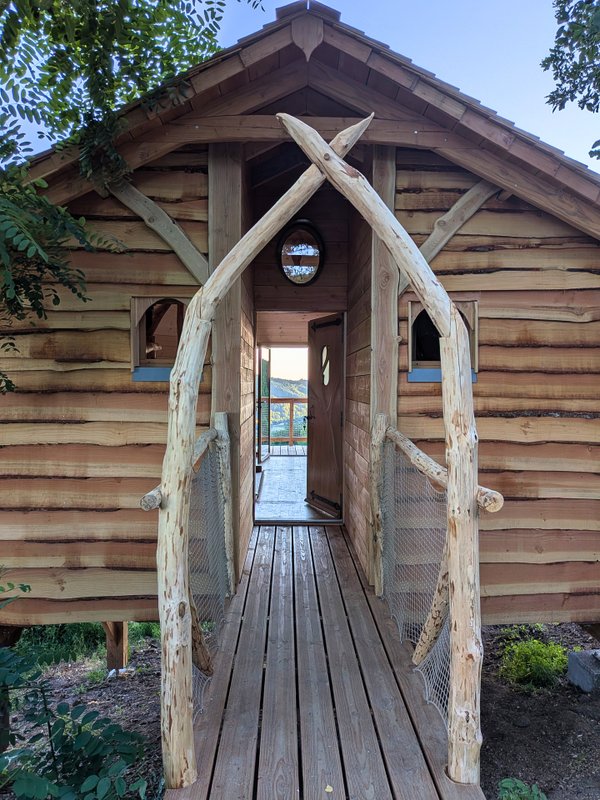Cabane insolite PMR  - Le bulbe à Girgols (5)