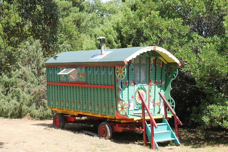 Domaine AbracadaRoom : La ferme Blandine agriculture biologique - Image 1