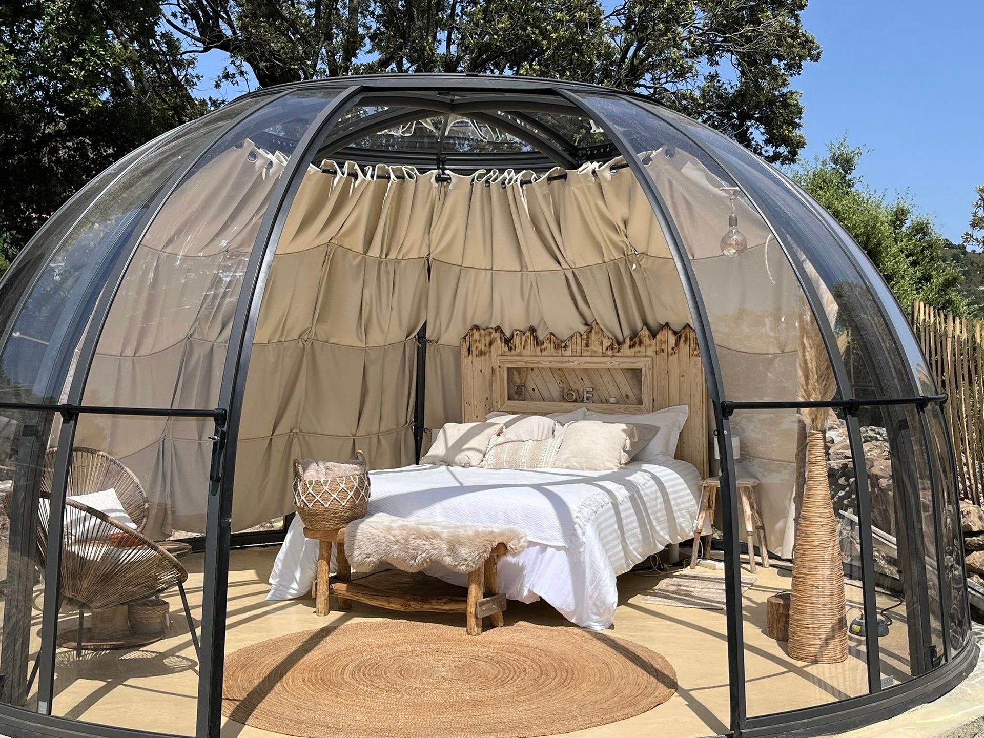 Dôme étoilé & Spa privatif : Dôme en Corse