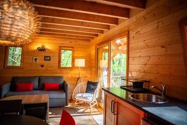 Cabane féérique  Spa - Cigogne noire à Vernois Les Vesvres (4)