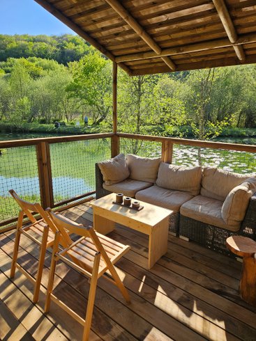 Hébergement AbracadaRoom : Lodge sur pilotis, étang privé, nature et biodiversité à Sarlat - Image 11