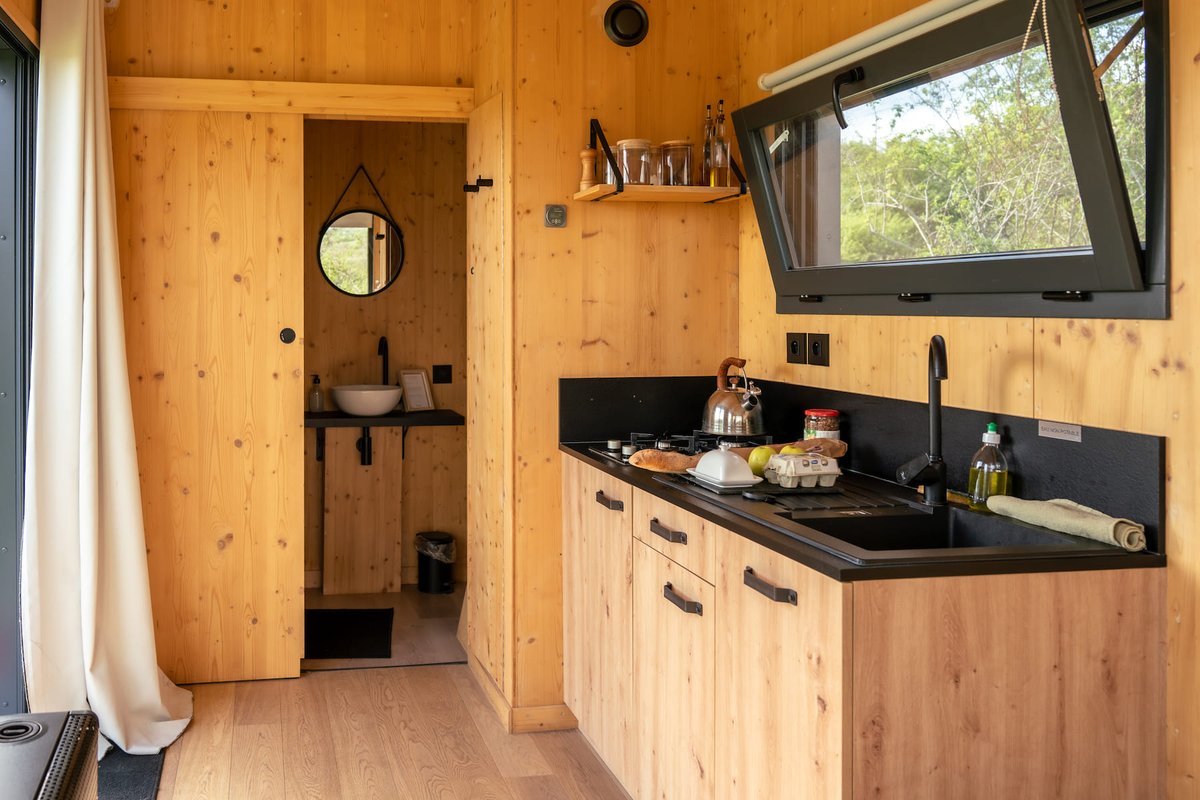 Parcel Tiny House - montagnes et vignes dans l'AOC du Bugey à Revonnas (27)