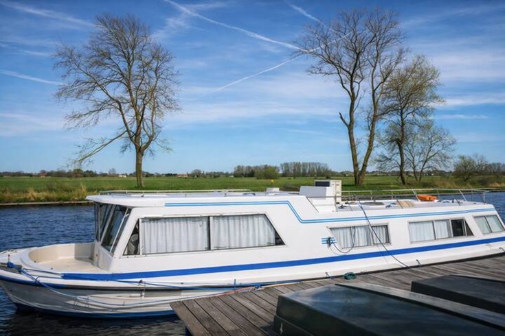 Hébergement AbracadaRoom : Spacieux Bateau Sans Permis Bourgogne 10 Personnes - Image 3