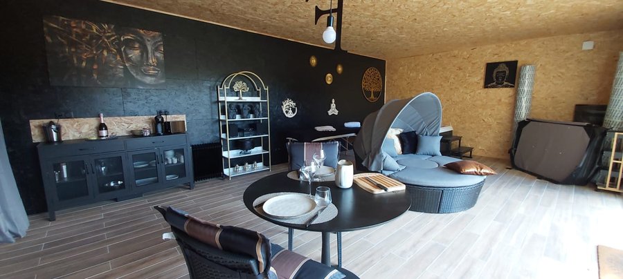 Hébergement AbracadaRoom : "F"anny - Wigwam, piscine & spa - Image 38