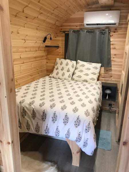 Hébergement AbracadaRoom : Hébergement Tonneau Prestige et sa piscine - Image 18