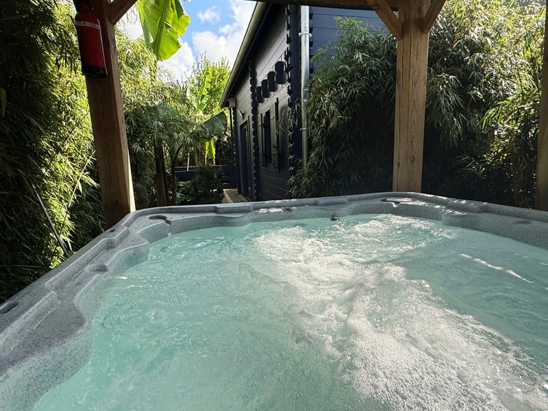 Hébergement AbracadaRoom : Le Cottage avec spa PRIVATIF n°5 - Image 9