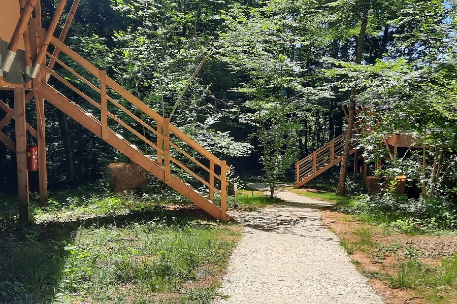 Hébergement AbracadaRoom : Tente safari sur pilotis - Image 6