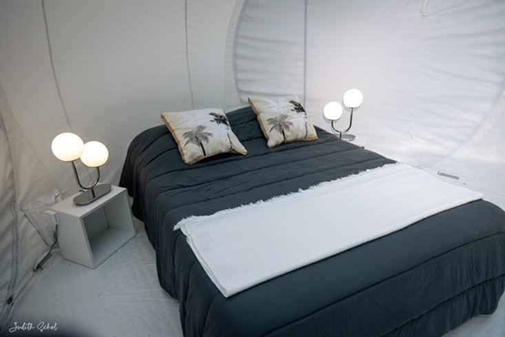 Hébergement AbracadaRoom : Bulle Fleur du jour - Image 2