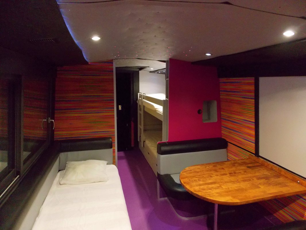 Le Bus Vip Star – 5 places à Saint Michel Chef Chef (9)