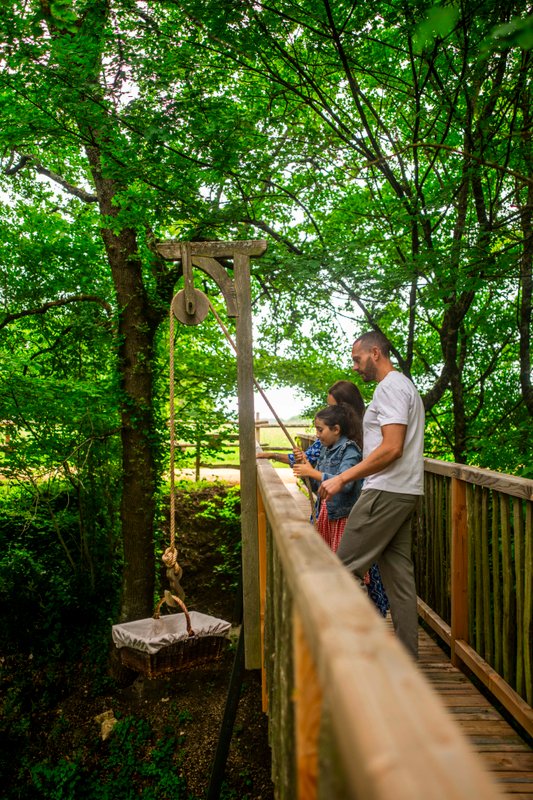 Cabane Château Milandes & Spa à Beaumontois En Perigord (9)