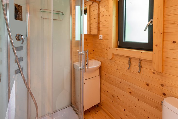 Hébergement AbracadaRoom : Le Chalet-Roulotte & Spa - Image 10