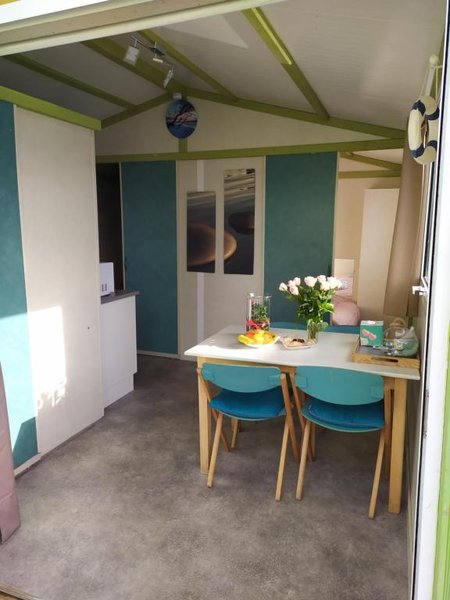 Domaine AbracadaRoom : Cottage Flottant Insolite - Image 10