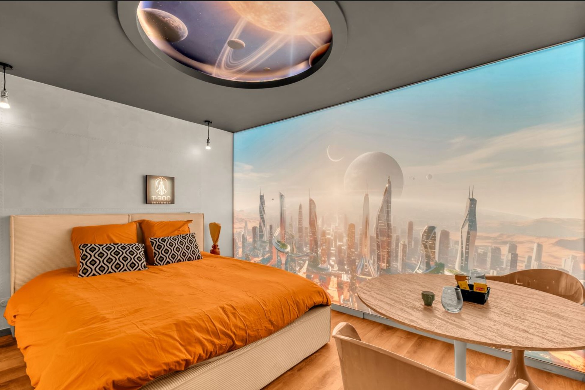 Hébergement UnicStay : La planète extraterrestre - T300 Skytower - Toulouse - Cité de l'espace à Toulouse