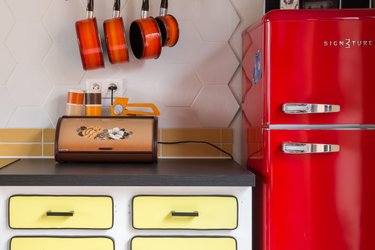 "So Vintage" Maison  déco seventies à Sermaise (2)