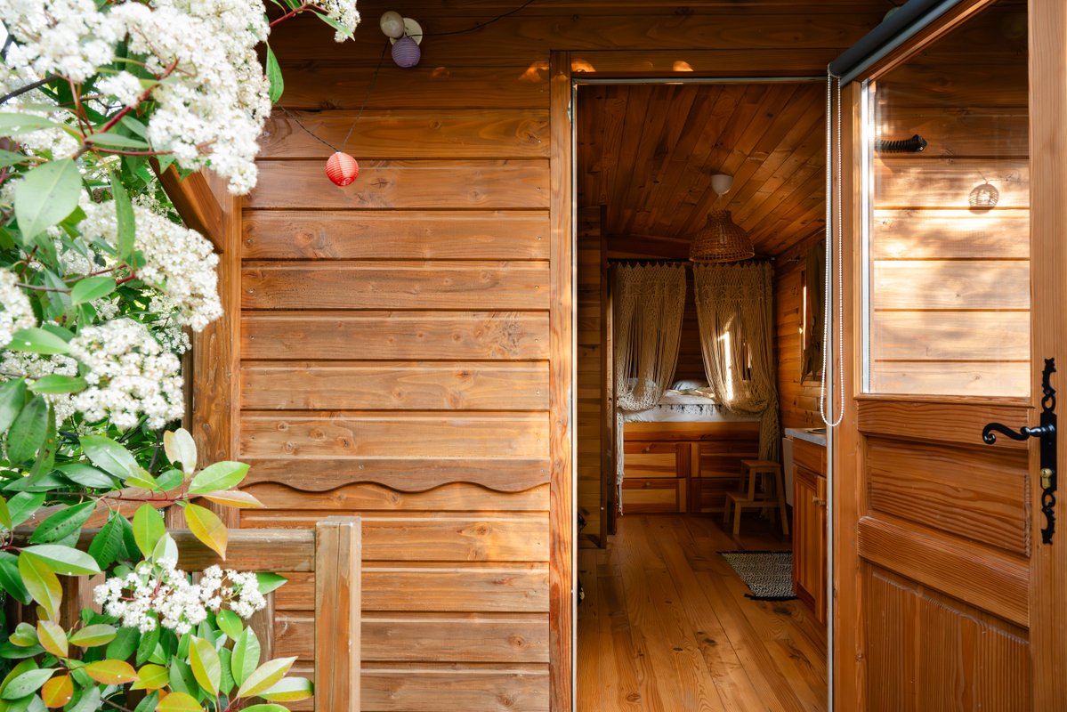 Roulotte la Clé du Luberon & SPA à Buoux (32)