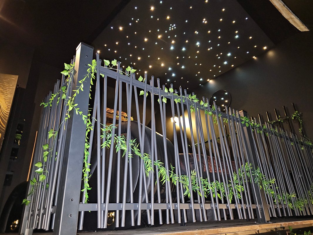 Secret love garden loveroom n'spa à Soleymieu (26)