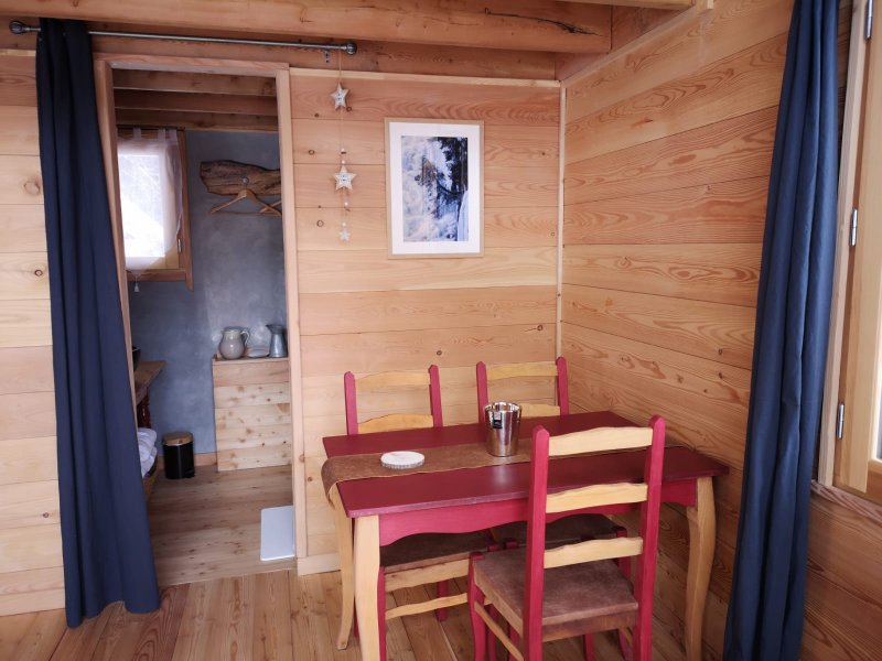 Hébergement AbracadaRoom : Cabane "Les Eaux Tortes" - Image 10