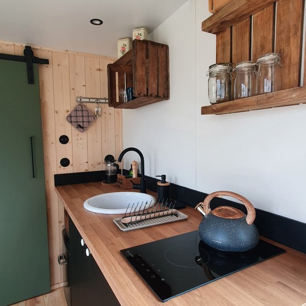 Domaine AbracadaRoom : Tiny House La Chèvrerie - Image 8