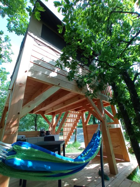 Hébergement AbracadaRoom : Cabane sur pilotis avec piscine et vue - Image 5