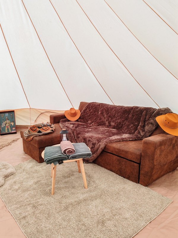 Le camps des tipis & spa à Les Cresnays (18)
