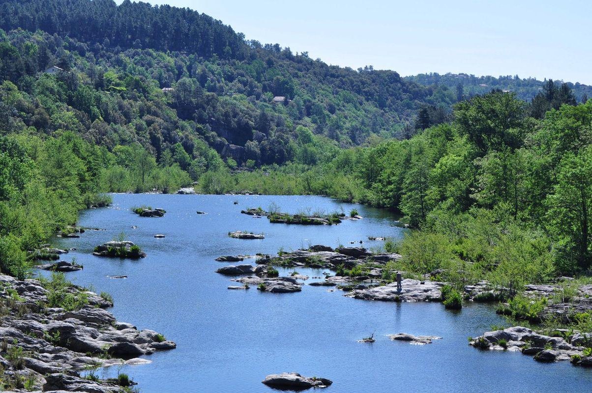 La cabane & spa / sauna L'Eden à Les Salelles (9)