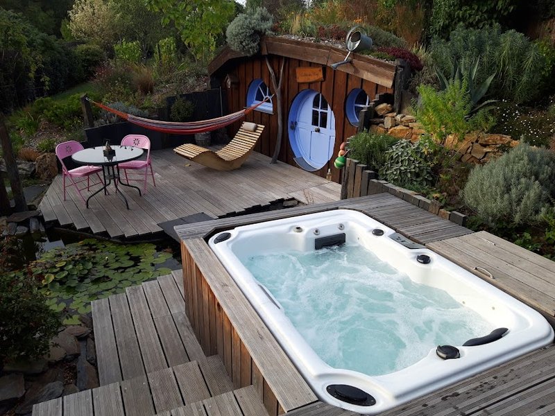 Domaine AbracadaRoom : Le Jardin du Hobbit - Image 1