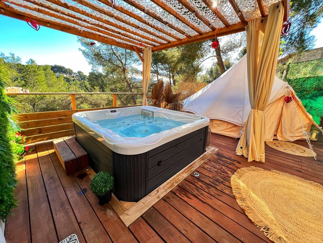 Domaine AbracadaRoom : La tente lodge spa de MFG - Image 2
