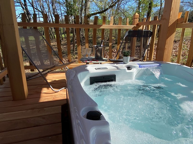 Hébergement AbracadaRoom : Roulotte Spa de Charme - Image 4