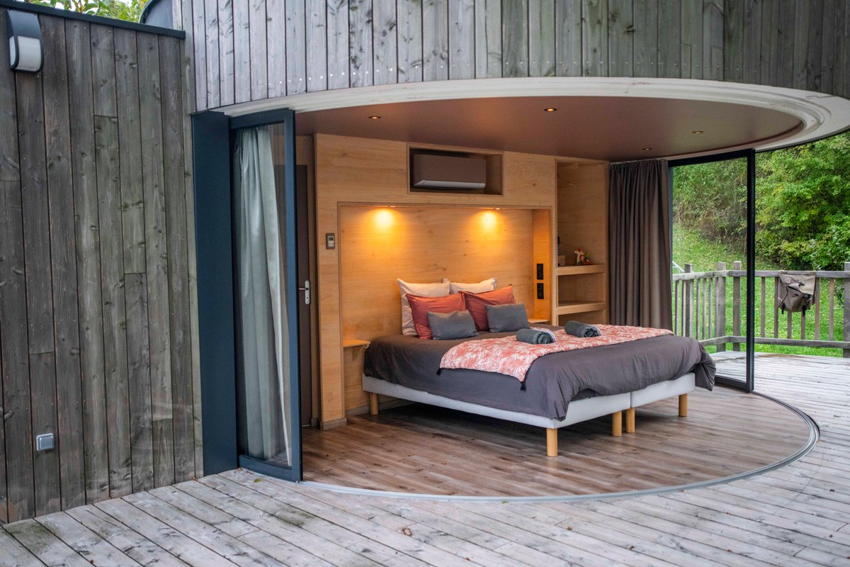 La Cabane du Bas & Spa à Labastide-Gabausse (26)