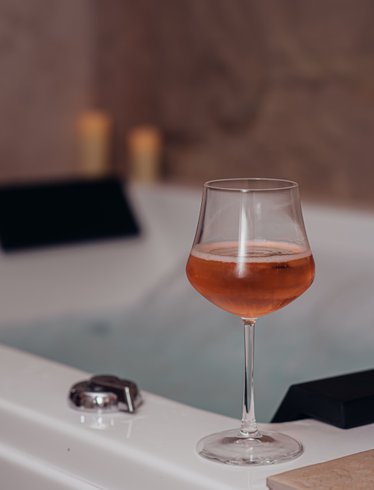 Domaine AbracadaRoom : Ellendor • Spa privatif & cinéma sous ciel étoilé - Image 19