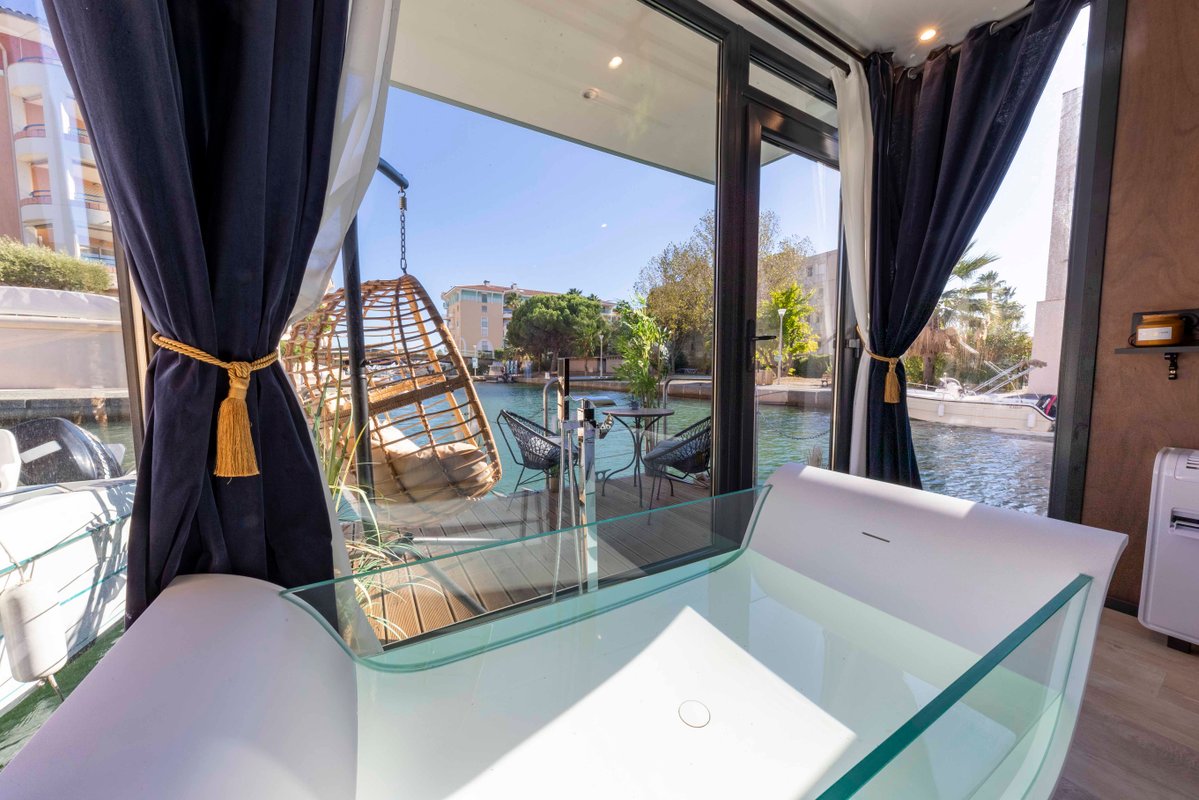 L'Escale Royale : Houseboat L'Andalucia à Fréjus (9)