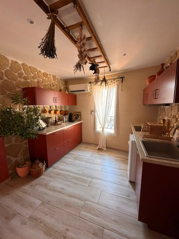 Hébergement AbracadaRoom : L'Escale Romaine • Expérience Unique • Centre Orange - Image 18