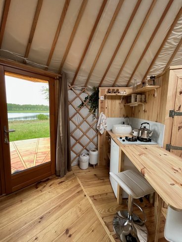 Hébergement AbracadaRoom : La Yourte contemporaine chauffée - Image 5