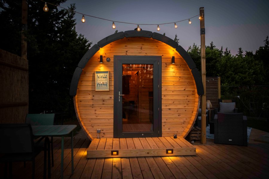 Hébergement AbracadaRoom : Hébergement Tonneau Prestige et sa piscine - Image 29