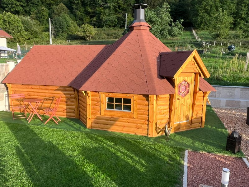 Hébergement AbracadaRoom : COSY TRIP Kota finlandais & SPA au pied de la Chartreuse - Image 4