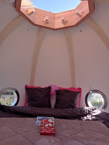 Hébergement AbracadaRoom : Cabane perchée Le Lovelit - Image 13